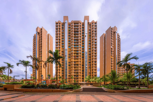 Gurukrupa Marina enclave